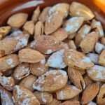 بادوم درختی پوست کاغذی